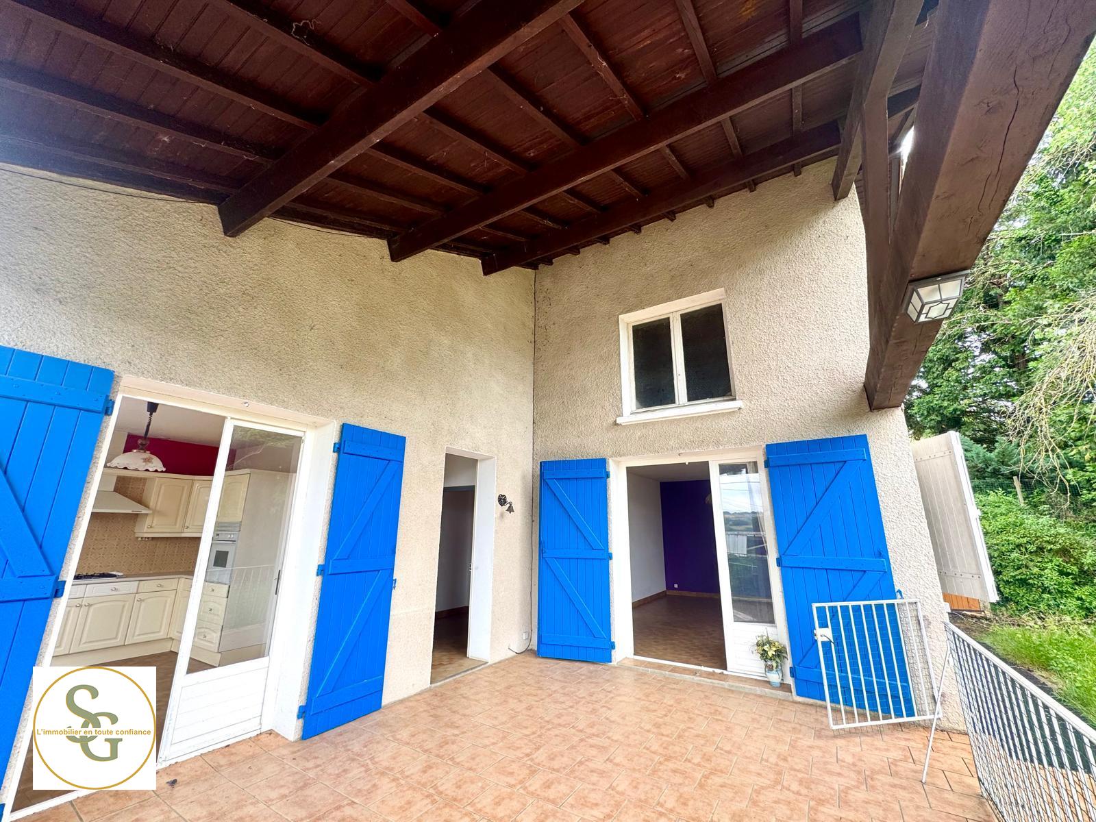 appartement 4 pièces - LAGUEPIE