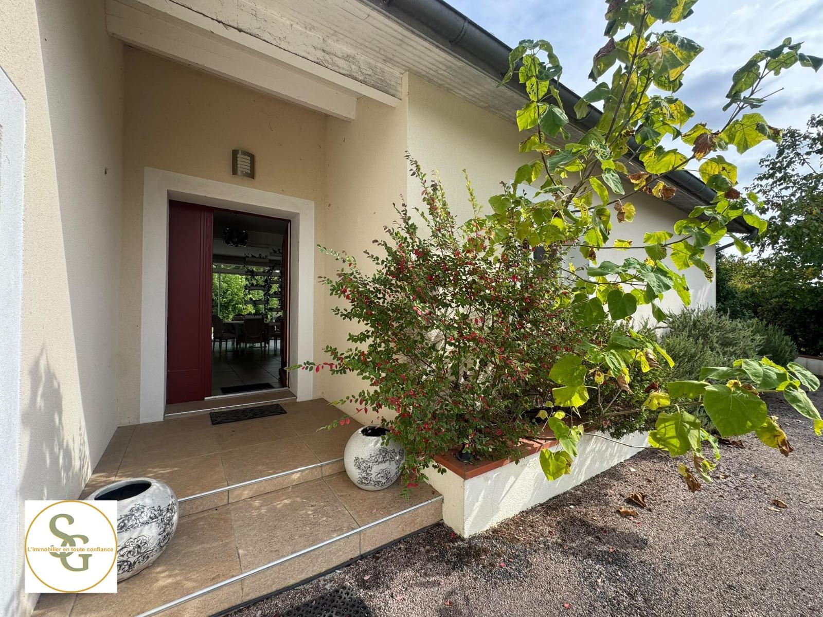 maison 4 pièces - LAGRAVE